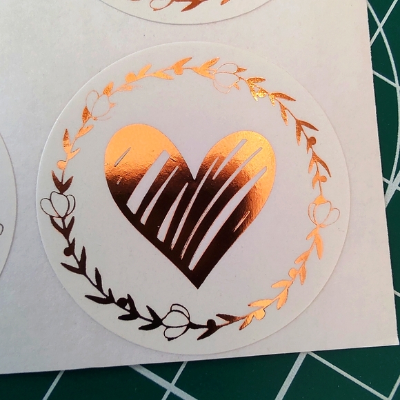 100 heart stickers - Picture 2 of 4